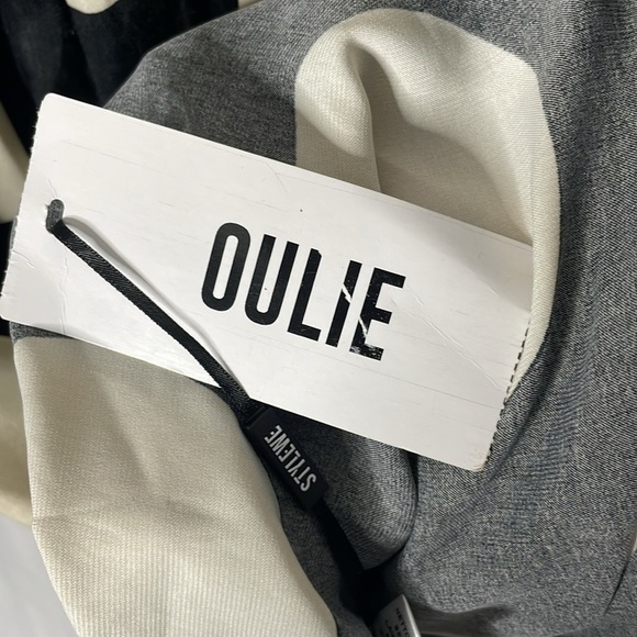 Oulie Long Sleeve Midi Dress | Black and White | Size XL - Picture 3 of 6